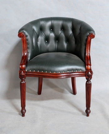 16341 GREEN Кресло кожанное 62х55х78